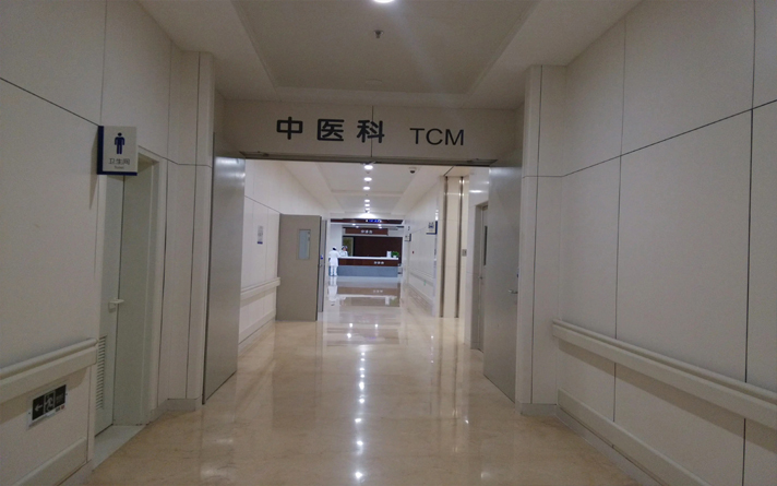 醫(yī)用鋼制病房門選購(gòu)中需要滿足哪些要求_運(yùn)行_材質(zhì)_棱角